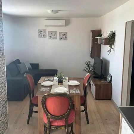 еко къщи градина Holiday park