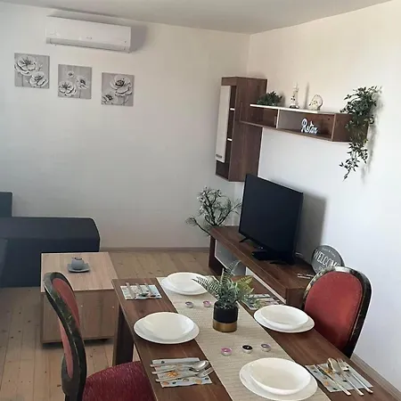 Holiday park еко къщи градина *